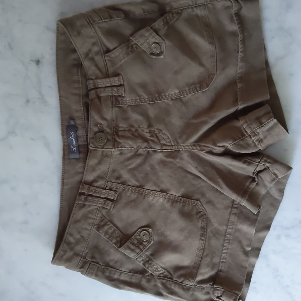 Level 99 Linen blend shorts size 29